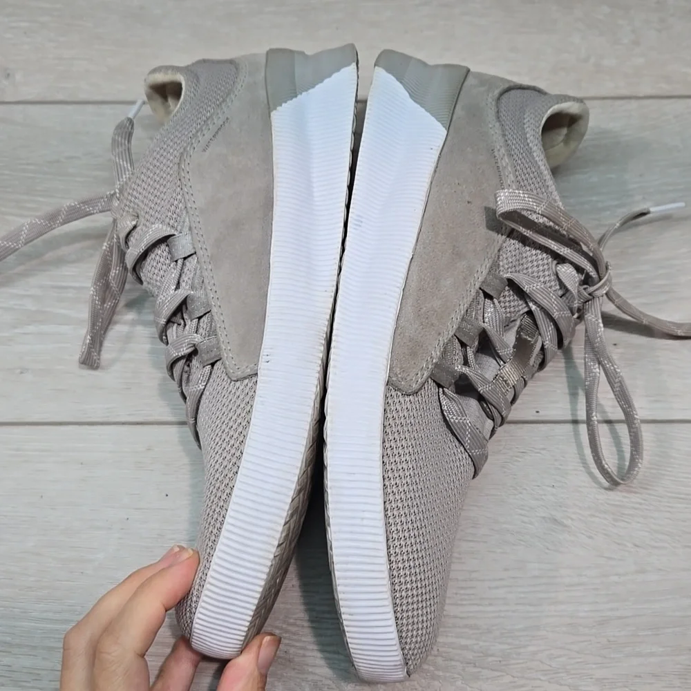 Sorwl Women's Out N About Waterproof Outdoor Casual Gray Sneakers Shoes Sz 9.5